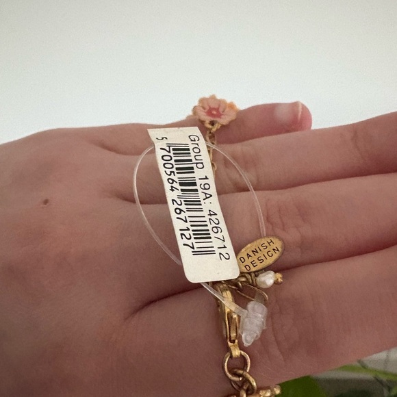 NWT Pilgrim Floral Summer Flower Long Necklace & Bracelet Set with Gold Hardware - Picture 13 of 15